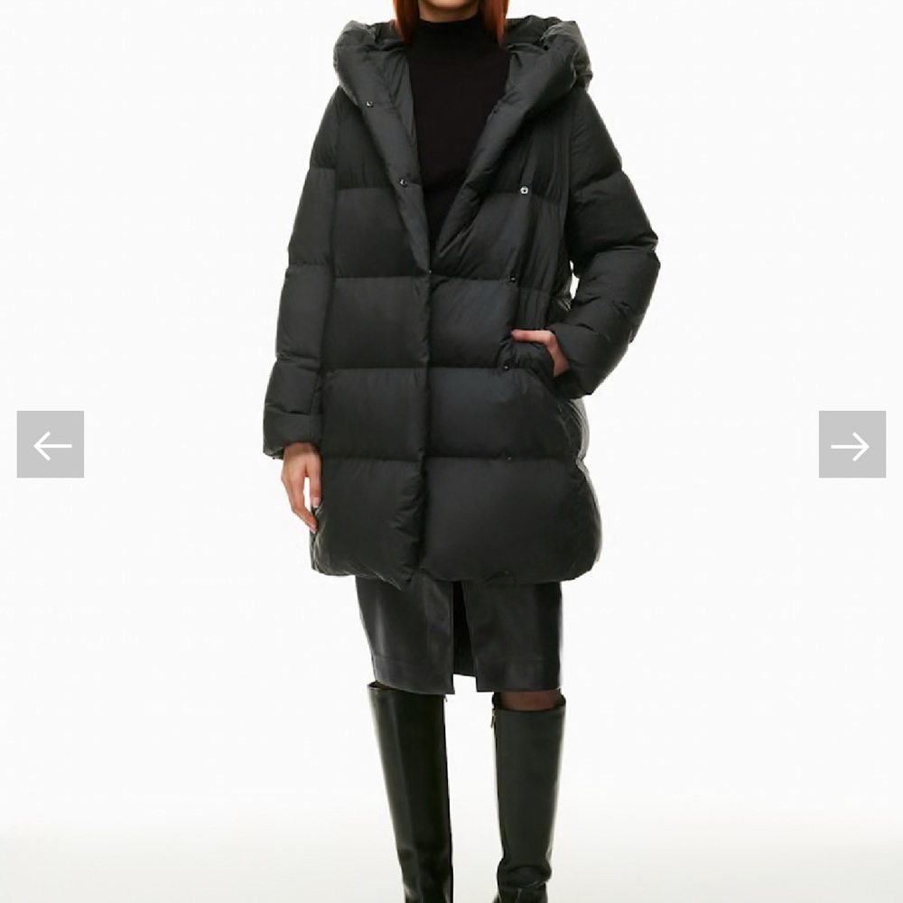 Aritzia Babaton The Duvet Puffer Mid in S